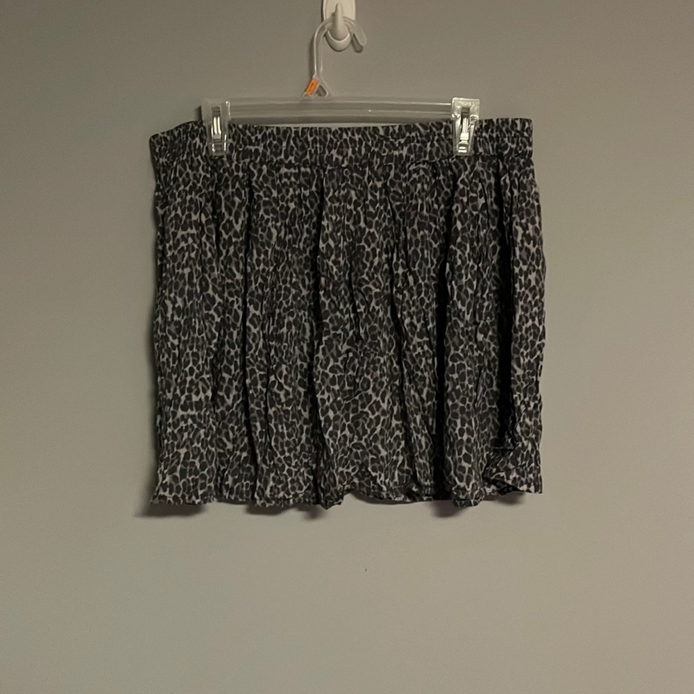 Womens aeropostale skirt